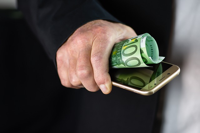 6 Dicas para pegar um empréstimo sem se afundar financeiramente
