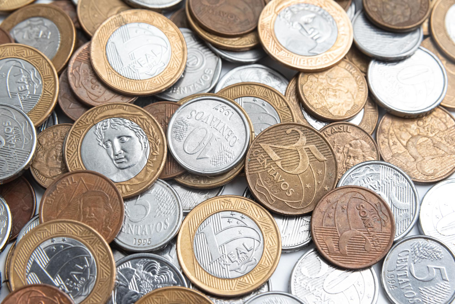 Quanto valia 1000 cruzeiros? Entenda o valor dessa moeda antiga