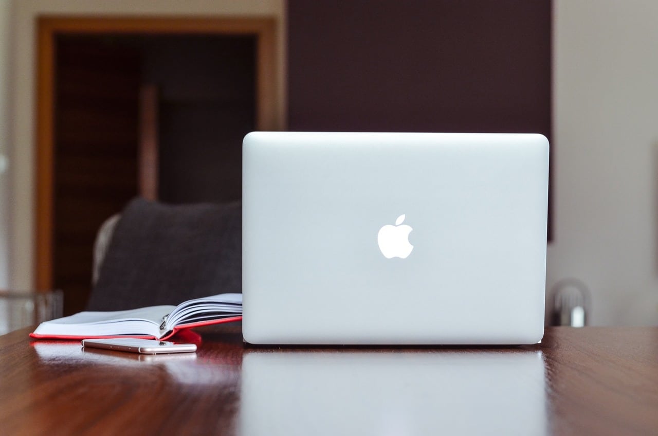 Como otimizar seu MacBook antigo para ele funcionar de forma mais rápida