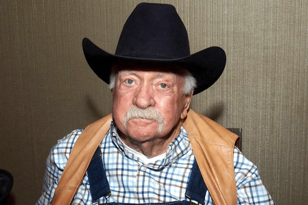 quem foi Wilford Brimley em Yellowstone