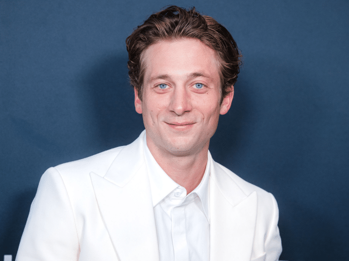 Qual a altura de Jeremy Allen White? Descubra tudo sobre o ator