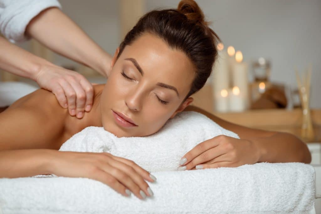 Conheça diferentes tipos de massagem